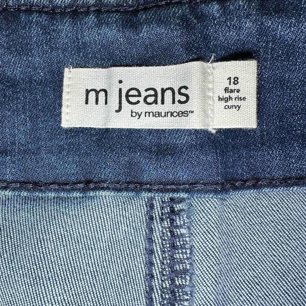 M Jeans by Maurices NWT Curvy High Rise Flare Jeans Blue Size 18 - Picture 4 of 9